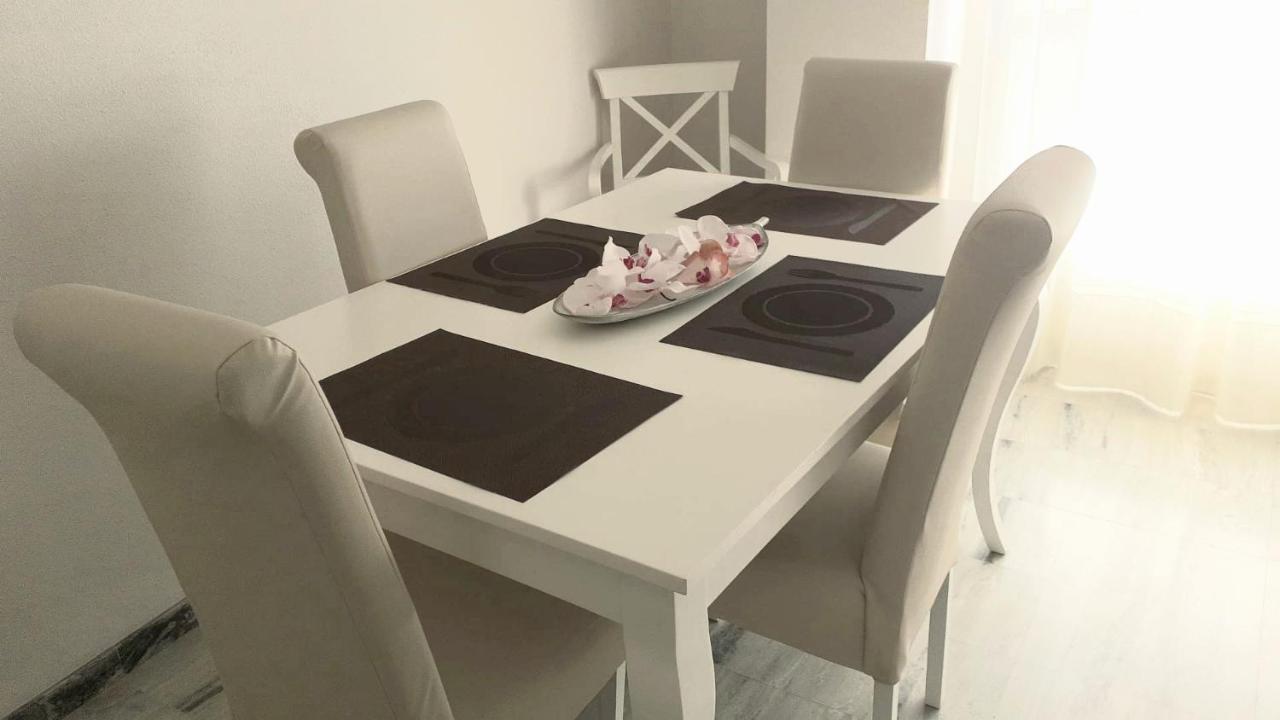Apartamento Realengo Sevilla Exteriör bild